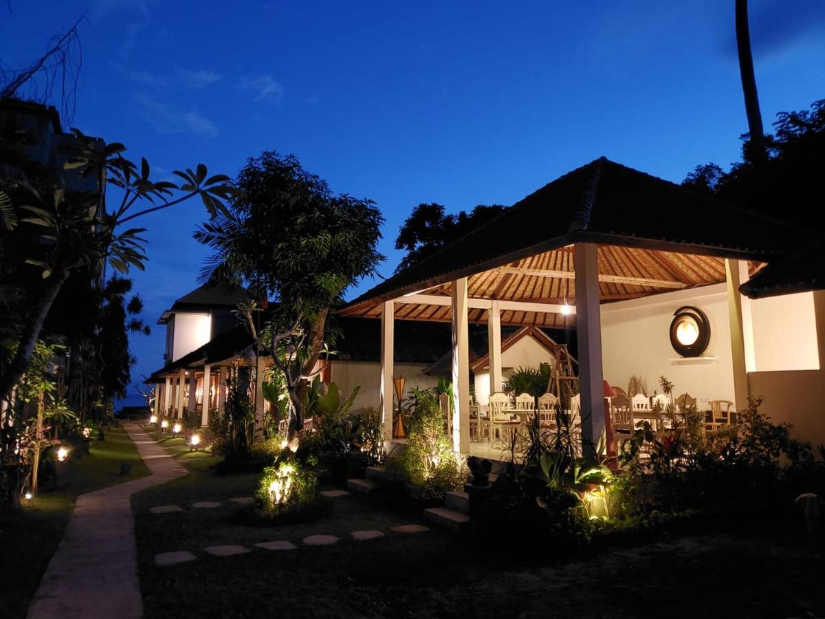 Utama Villas Beach Front Candidasa 외부 사진