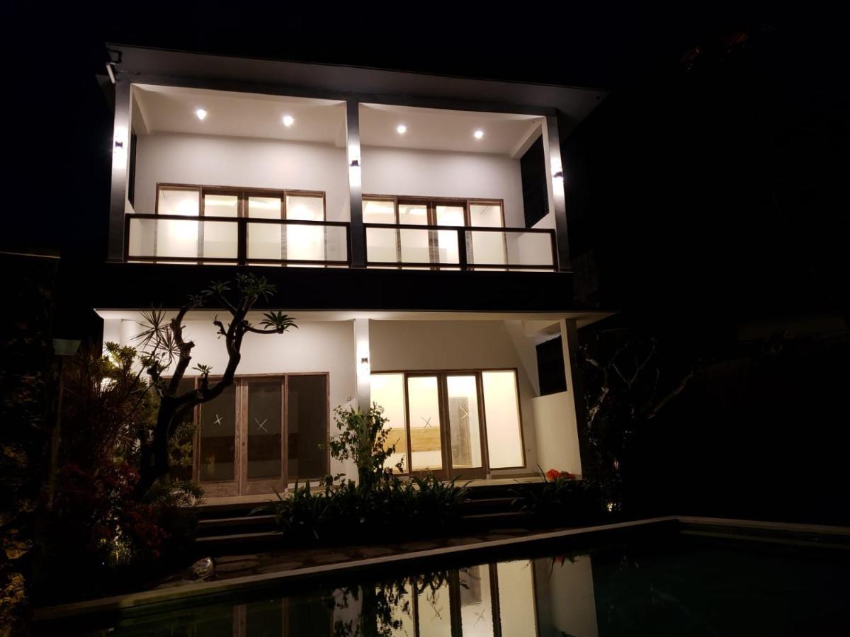 Utama Villas Beach Front Candidasa 외부 사진