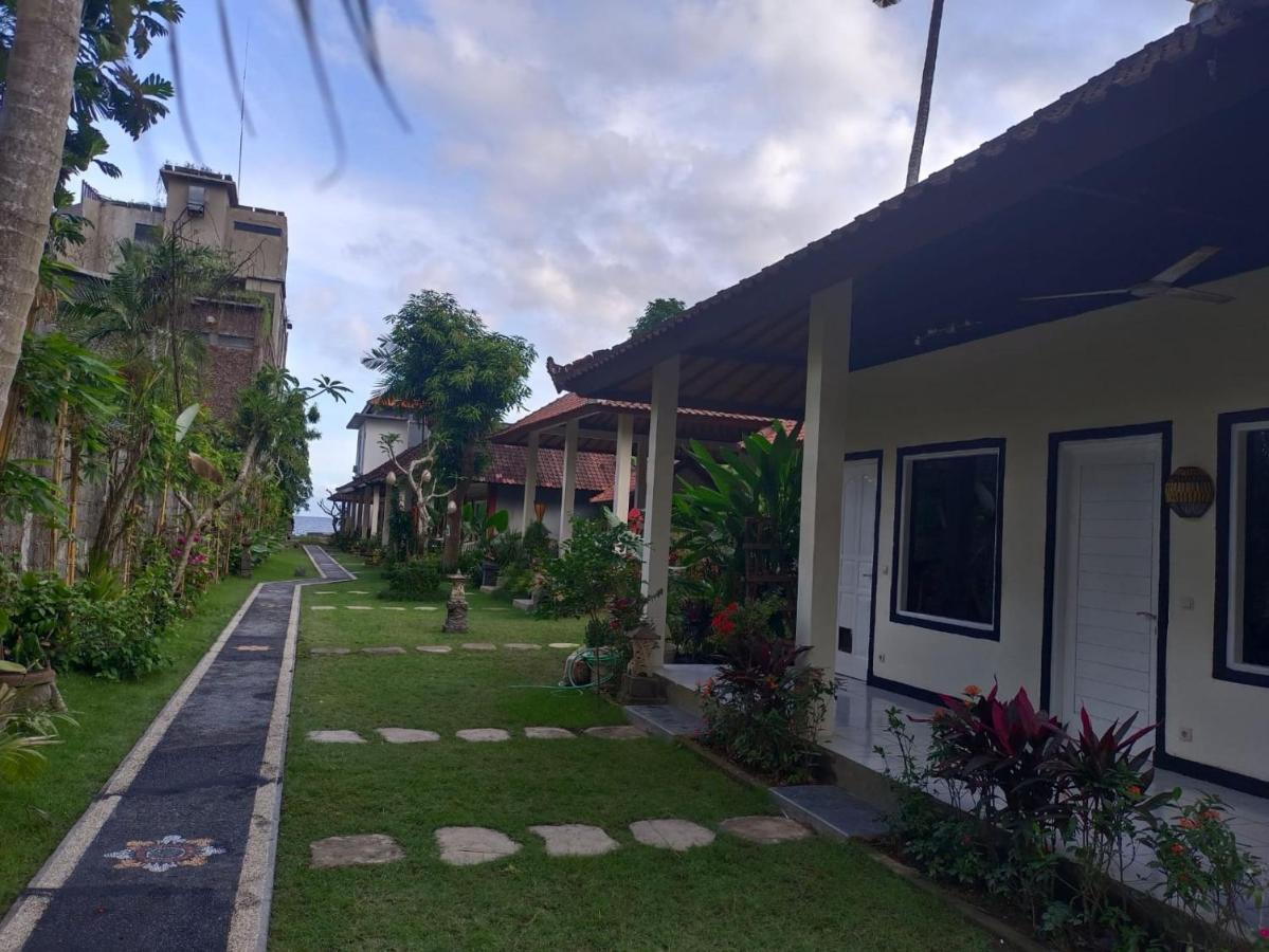 Utama Villas Beach Front Candidasa 외부 사진